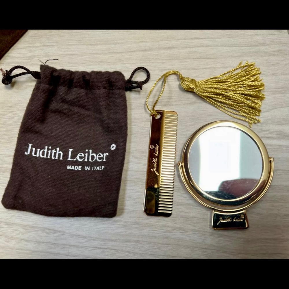 Judith Leiber hair & comb set